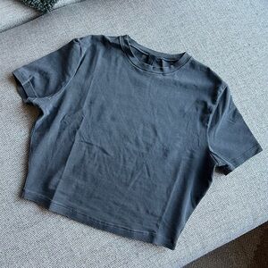 Skims Cropped T-Shirt